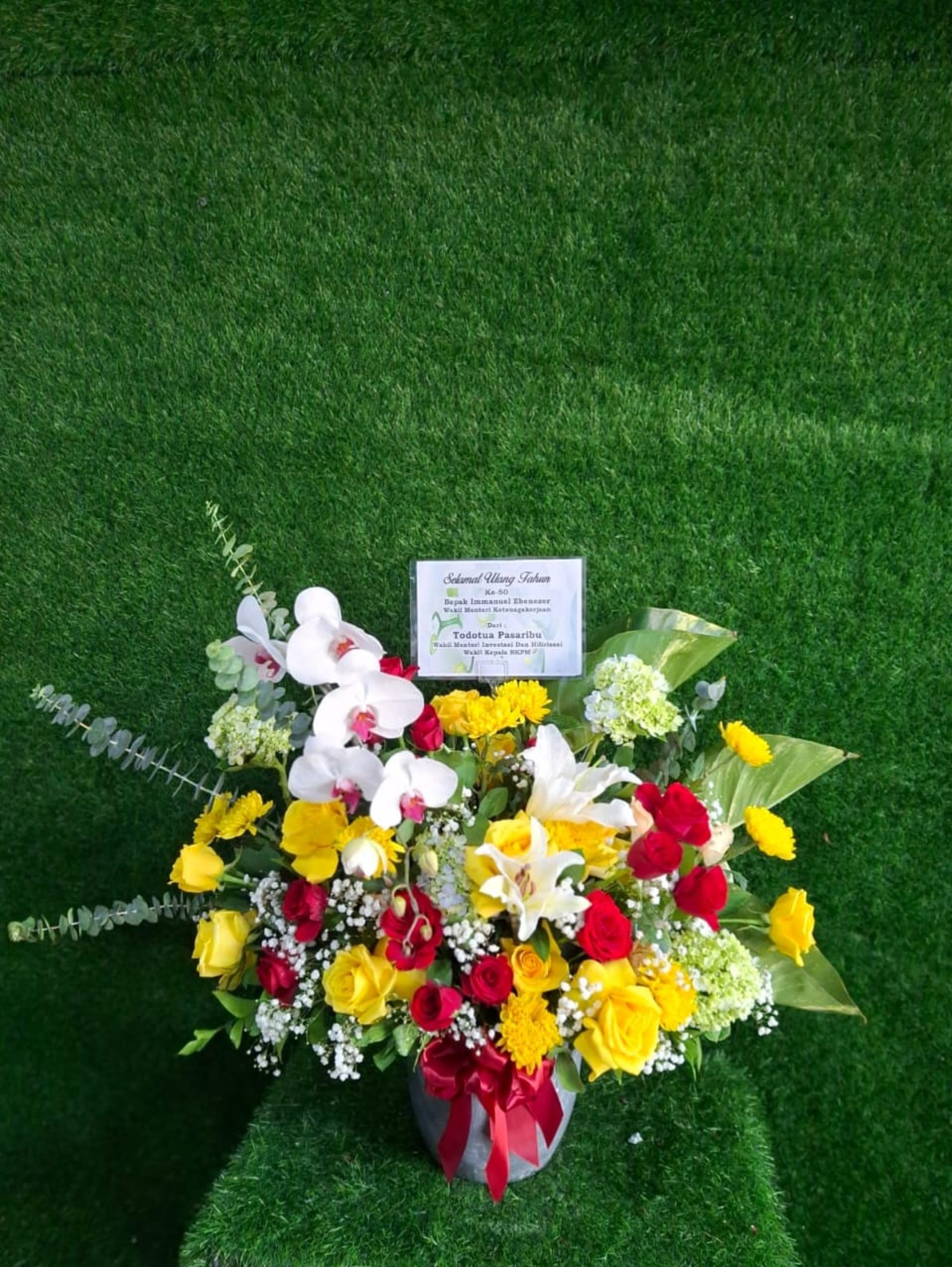 Kasih Esa Flora